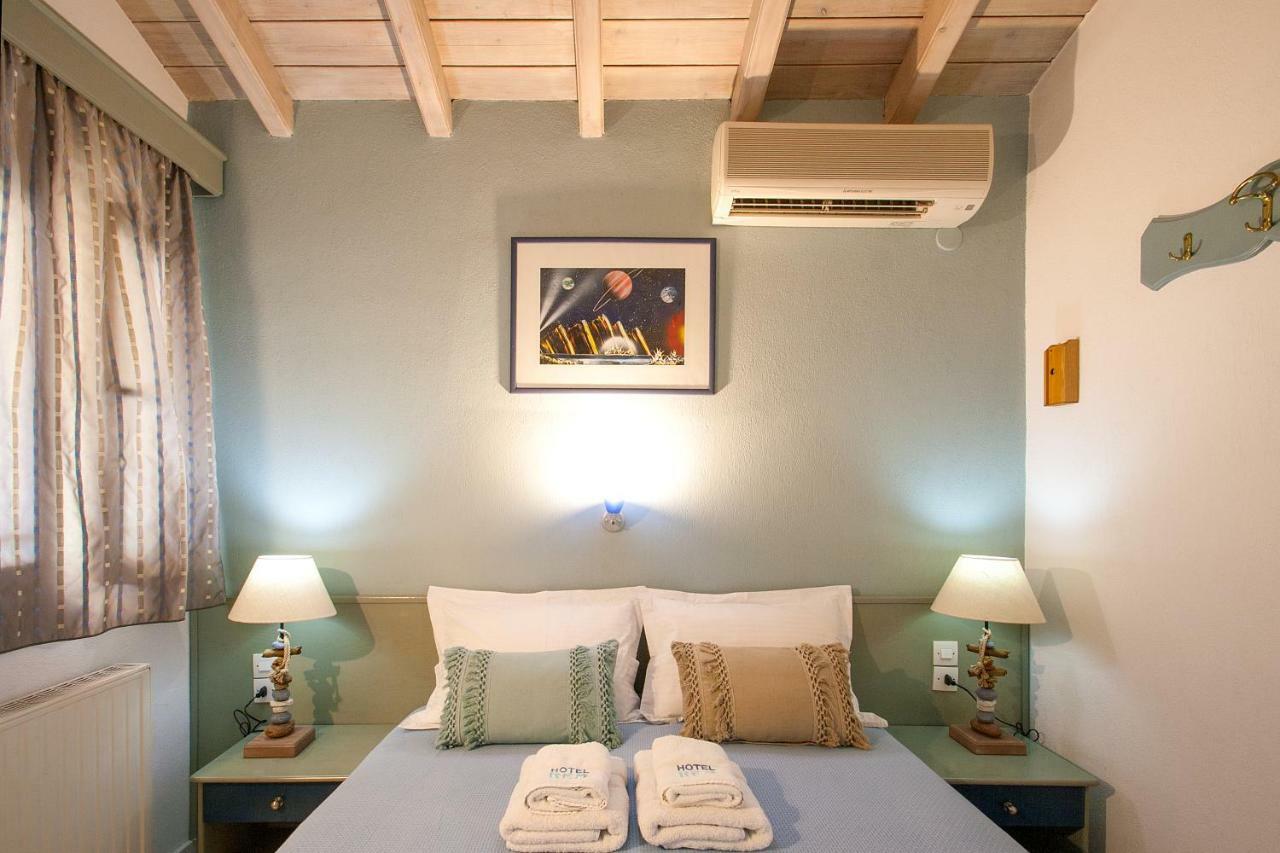 Hotel Rea เมกาลีอัมโมส ภายนอก รูปภาพ