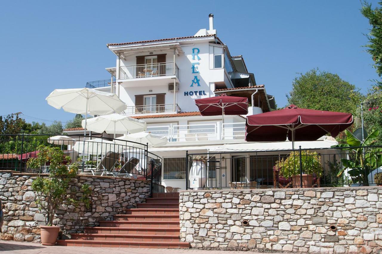 Hotel Rea เมกาลีอัมโมส ภายนอก รูปภาพ